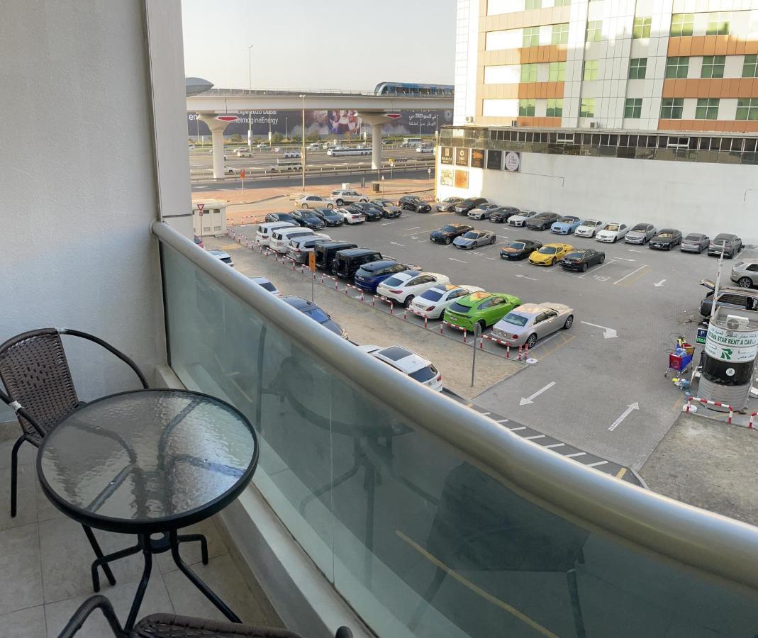 Albarsha 1 Hostel By Phm Dubai Esterno foto